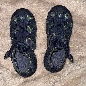 Merrell Kids' Navy and Lime Sandals